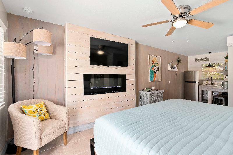 Latitude 26 Waterfront Boutique Resort - Bonita Springs Exterior foto